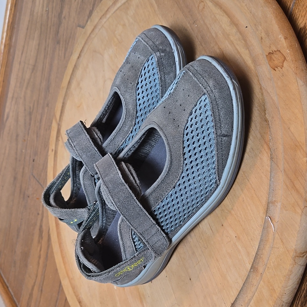 Orthofeet comfort velcro closed tow shoes